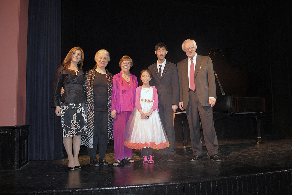 Photo Gallery of YM Piano Studio in Central New Jersey. "You Got Rhythm" Festival and Competition for Young Musicians in Philadelphia.